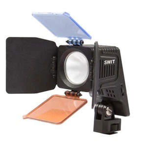 SWIT S-2070, Luce LED On-camera, 800lx/1m, senza piastra - Foto 1 di 1