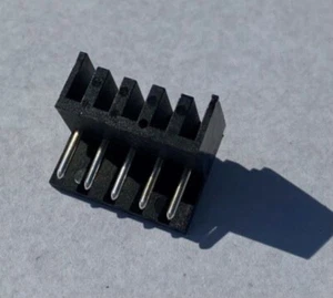 RIA Stiftleiste 90 ° - Bild 1 von 2