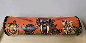 Hand Painted 5 Safari Animals From Kenya Recycled Leather Zip Pencil Brush Case - Picture 1 of 7