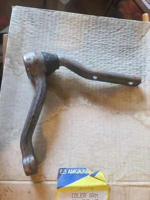 Brazo de rueda loca de dirección para Chevrolet Camaro 1982-1992 y Pontiac Firebird transmisión automática Foto 1 de 4