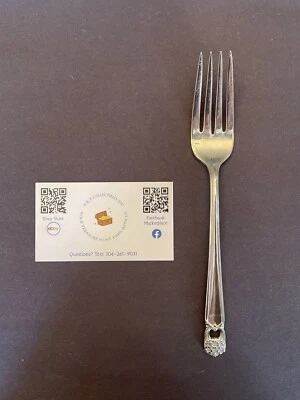 1847 Rogers Brothers Eternally Yours Dinner Fork - Image 1 of 2