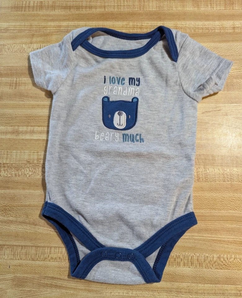 Body Baby Gear para niños talla 6-9 meses mezcla de algodón I Love My Grandma Beary Much Foto 1 de 1