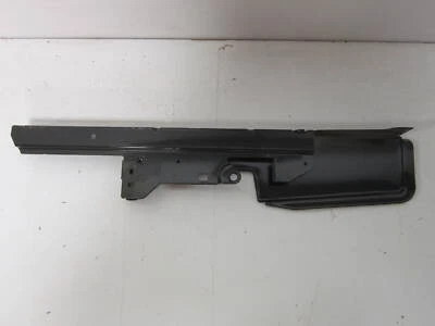 Tapa de extremo del panel del horno Whirlpool WFE550S0HZ1 - derecha W11213292 Foto 1 de 2