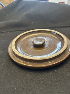 Antique Brown Stoneware Recessed Button Lid for 2 or 3 Gallon Crock - Picture 1 of 6