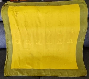 Must De Cartier Paris Vintage Scarf Silk Jacquard In Olive Frame & Mustard Color - Picture 1 of 10