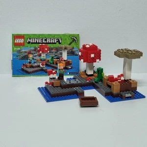 LEGO Minecraft The Mushroom Island 21129 (2018) Complete w Manual - retired - Picture 1 of 8