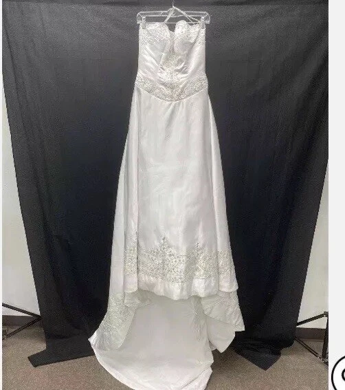 Nuevo con etiquetas Vestido de novia Winnie Couture blanco y plateado bordado sin tirantes - Talla 12 Foto 1 de 4