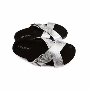 Neu im Karton Volcom Relax DAMEN-SANDALEN $ 50 7 silberne Schuhe Flip-Flops Stiefel - Bild 1 von 4