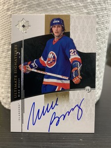2009-10 Ultimate Collection Hockey - Ultimate Signatures MIKE BOSSY Autograph