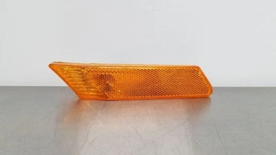 05 PORSCHE BOXSTER S TURN SIGNAL MARKER LIGHT RIGHT PASSENGER - Image 1 of 4