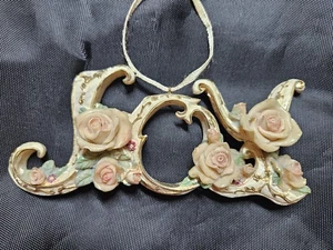 Vintage vergoldete viktorianische rosa Rosen JOY buchstabiert Christbaumschmuck - Bild 1 von 8