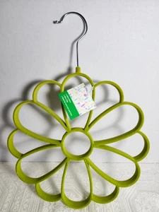 Felt/Velvet Flower Shaped Hanger/Organizer For Scarf/Tie/Belts-Green - Picture 1 of 3
