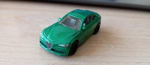 MATCHBOX - 2016 ALFA ROMEO GIULIA GREEN LOOSE 1/64 APROX *NEW* - Picture 1 of 7