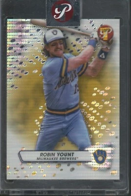 2023 Topps Pristine Robin Yount #179 Encased Gold Pulsar /50 - Image 1 of 2