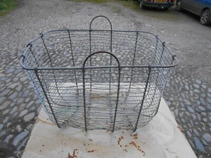 ANTIQUE RUSTIC GALVANISED WIRE BASKET / LOG BASKET / PLANTER - Picture 1 of 7