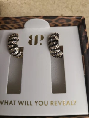 Bomb Party Untamed ER53331 Camuflaje Alta Costura Dorado Foto 1 de 2