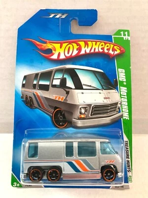 Hot Wheels Treasure Hunt TH - GMC MOTORHOME - 2009 #053 - Silver - Image 1 of 4