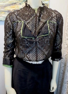 Antiguo corpiño victoriano de 1900 bobina negra de encaje y seda borde verde 34B Foto 1 de 4