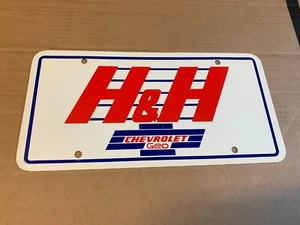 Placa de matrícula de refuerzo de concesionario de automóviles H&H Chevrolet Geo Omaha Nebraska - Imagen 1 de 2