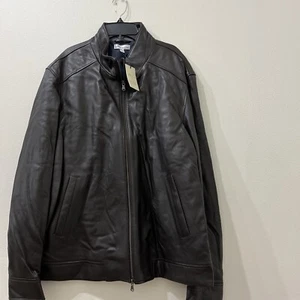 Chaqueta Bomber Peter Millar Crown Boylan Cuero Marrón Hecha en Turquía Talla XL NUEVA CON ETIQUETAS - Imagen 1 de 10