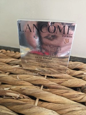 Lancome Dual Finish Multi-Tasking Powder Foundation in Versatile Buff  (220) - Image 1 of 4