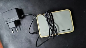 TP-Link 5-Port 10/100Mbps Network Switch - Picture 1 of 2