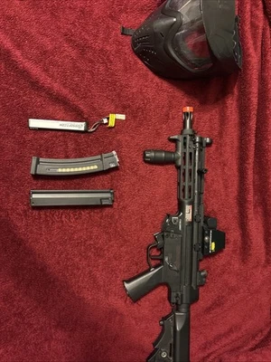 Airsoft Lot - Image 1 of 4