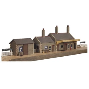 Peco Country Station Building Kit OO Gauge - Picture 1 of 1