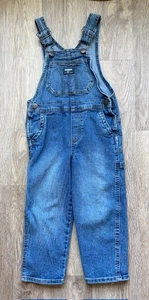 Mono vaquero Osh Kosh para niños 4T usado en excelente estado - Imagen 1 de 3