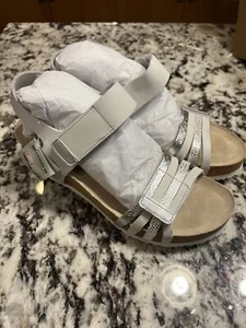 Mephisto Lucia hellbraune silberne Damen-Keilsandale Größe 40 9,5 neu - Bild 1 von 9