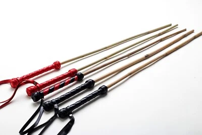 Bastón de bambú con nalgadas con mango de cuero para BDSM, longitud total 73 cm hecho a mano Foto 1 de 4