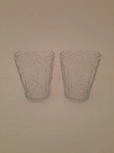 2 Trinkgläser * französische Lilie * glasklar * sommerlich * wunderschön - Bild 1 von 2