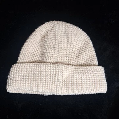 Gorro By Anthropologie NUEVO Foto 1 de 4