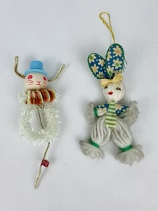 Vintage Easter Ornaments 2pc Chenille & Yarn Bunny Rabbits Japan - Picture 1 of 6