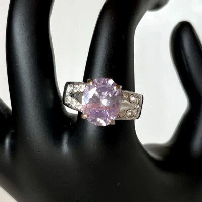 Anillo de moda de circonitas cúbicas púrpura claro talla 7,25 tono plata joyería para mujer Foto 1 de 4