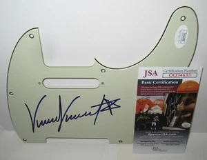 VINNIE VINCENT SIGNED KISS GUITAR GUARD INVASION ROCK AUTOGRAPH PROOF JSA COA - Picture 1 of 5