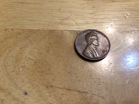 1951 S Lincoln Wheat Cent / Penny Coin   **FREE SHIPPING** Cover
