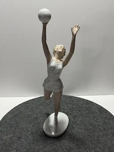 vintage Schaubach Porzellan Figur 1487/2 Ballspielerin Volleyball 31cm groß - Bild 1 von 8