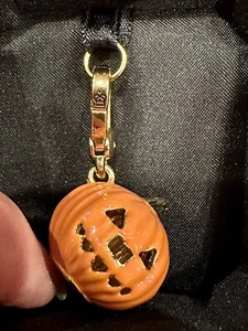 NWT 2013 JUICY COUTURE PUMKIN CHARM (RETIRED) YJRUOC46 - Picture 1 of 5