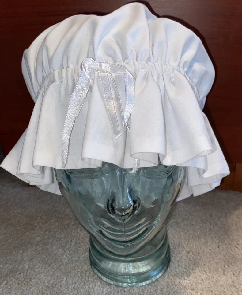 Gorra de noche colonial vintage ajustable hecha a mano para mujer Foto 1 de 4