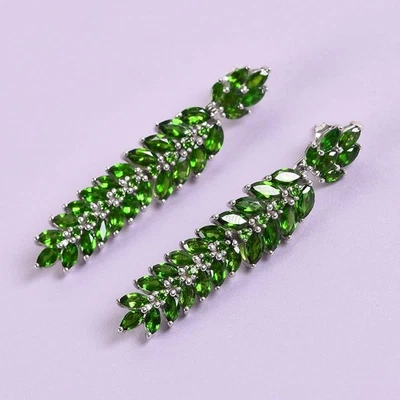 Russian Diopside and Sapphire Earrings in Platinum Over Sterling Foto 1 de 4