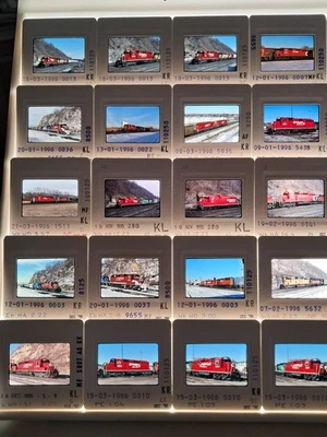 Toboganes de ferrocarril Kodachrome originales (20) CP Canadian Pacific Rail EMD GP-38 carga Foto 1 de 4