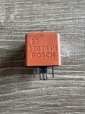 BOSCH 0 332 019 456 - RELÉ BOMBA COMBUSTIBLE BMW E36 - NARANJA Foto 1 de 4