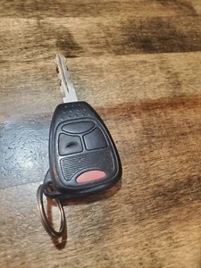 2008-2012 Jeep Liberty 05189230AB OEM 4 Button Key Fob w/ Back Glass - Foto 1 di 4