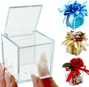 50 SCATOLE PLEXIGLASS TRASPARENTI FAI DA TE 5x5x5 PORTACONFETTI BOMBONIERE STOCK - Foto 1 di 6