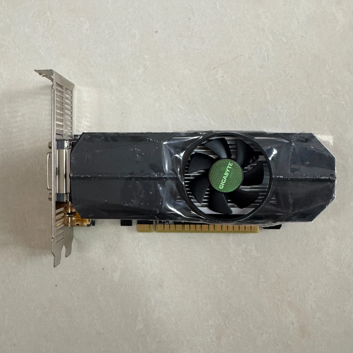 GIGABYTE NVIDIA GeForce GTX 1050 2 GB Memory Computer Graphics