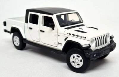 Tayumo 1/32 - Jeep Gladiator White Opening parts Lights Sounds Diecast model car - Image 1 of 4
