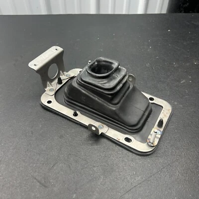 Subaru BRZ 2017 OEM palanca de cambios soporte de metal bota Foto 1 de 4