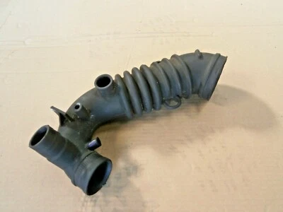 VW VOLKSWAGEN PASSAT 1999 1.8 TURBO INTAKE AIR PIPE HOSE - Изображение 1 из 2