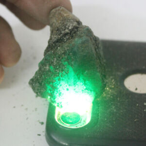 159.0 Ct Natural Rare Uncut Emerald Raw Rough Specimen Loose Gemstones U-245